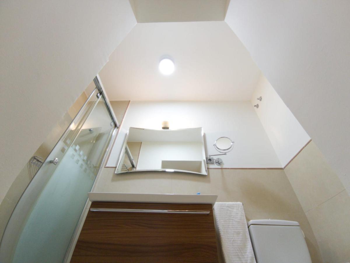 Apartamento Spinola Home Севилья Экстерьер фото