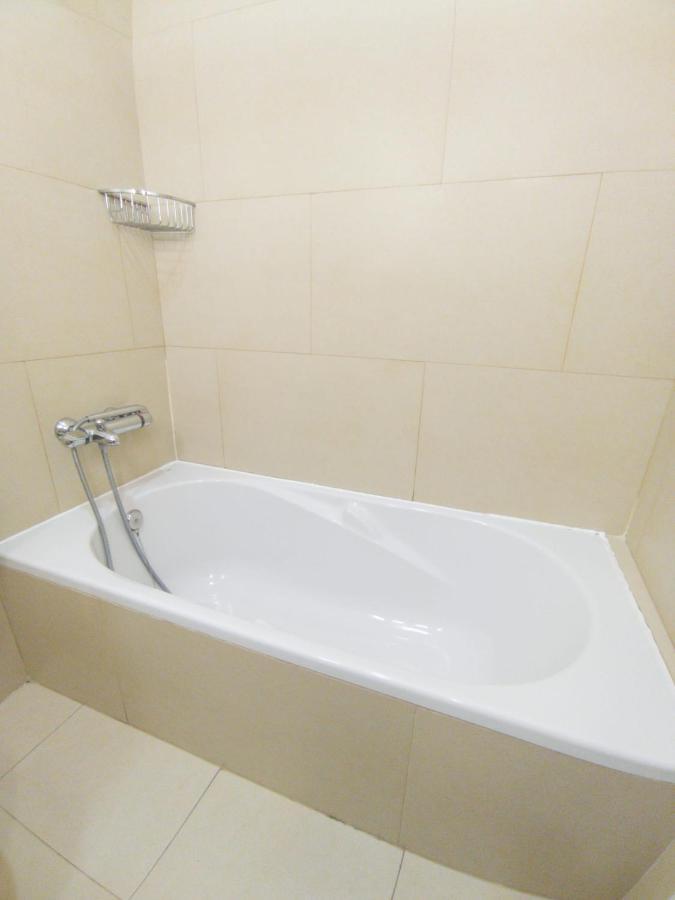 Apartamento Spinola Home Севилья Экстерьер фото