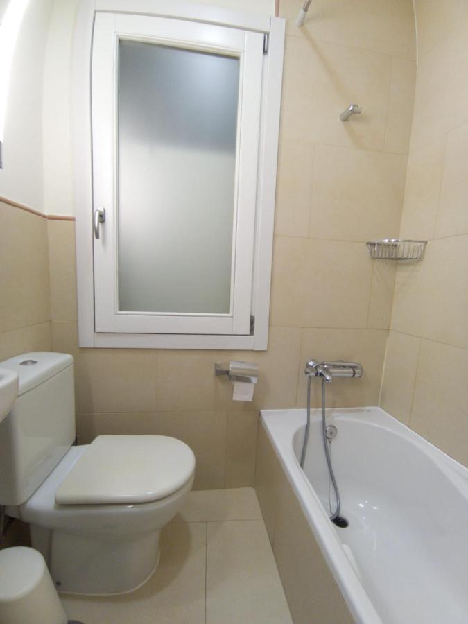 Apartamento Spinola Home Севилья Экстерьер фото