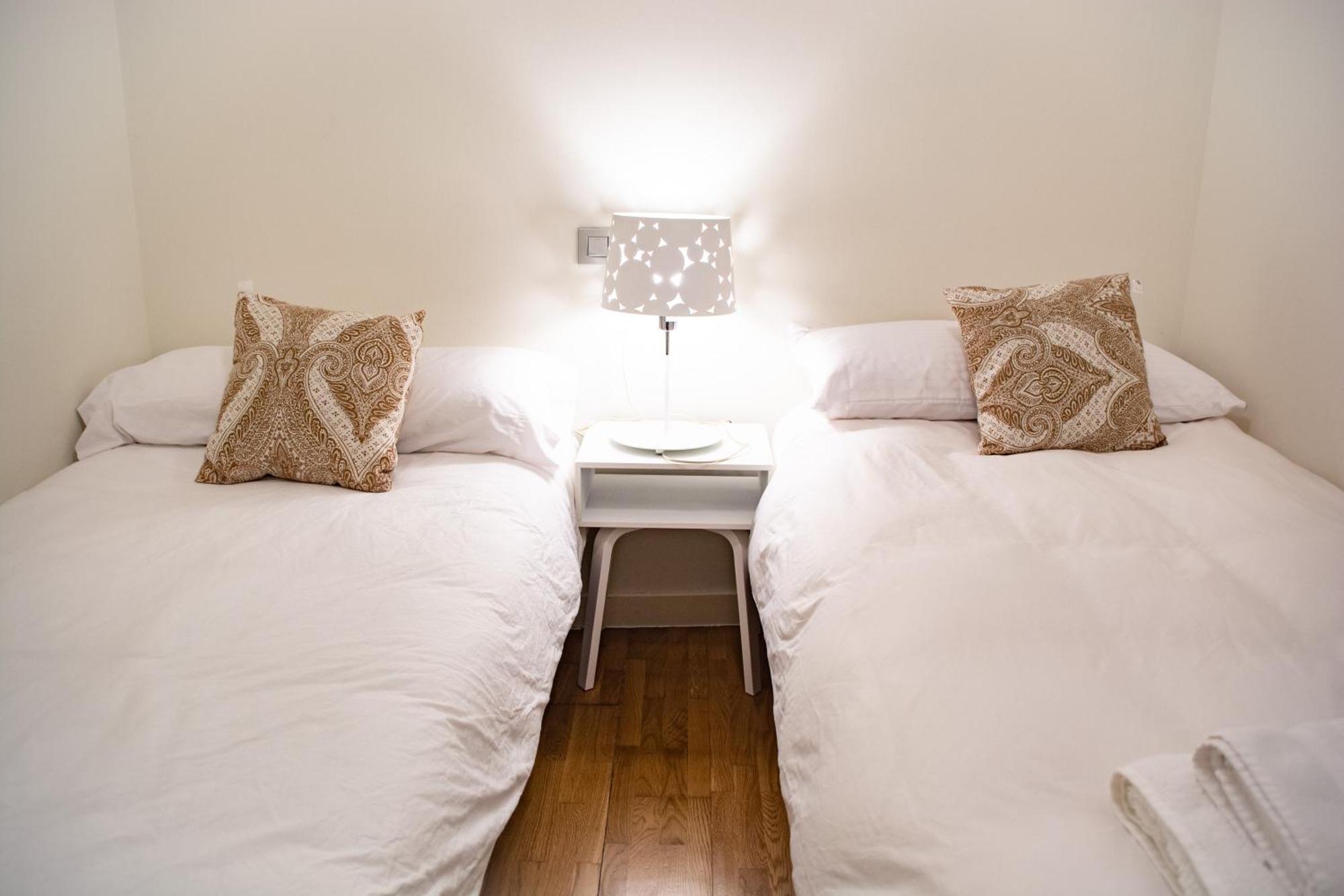 Apartamento Spinola Home Севилья Экстерьер фото